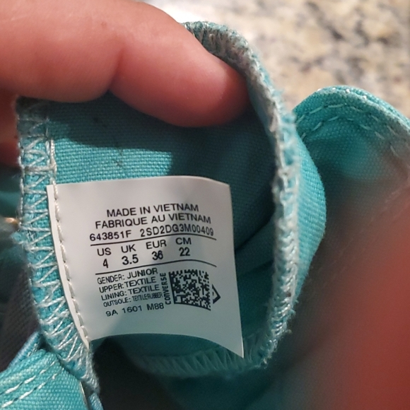 4Y Aqua converse - Picture 3 of 5